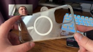 Отклеиваем платежный стикер от чехла, что стало с чехлом Commo. iPhone 14 pro max.