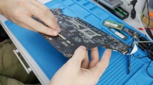 Не включается ноутбук MSI GP62M. Поиск и устранение простой неисправности.