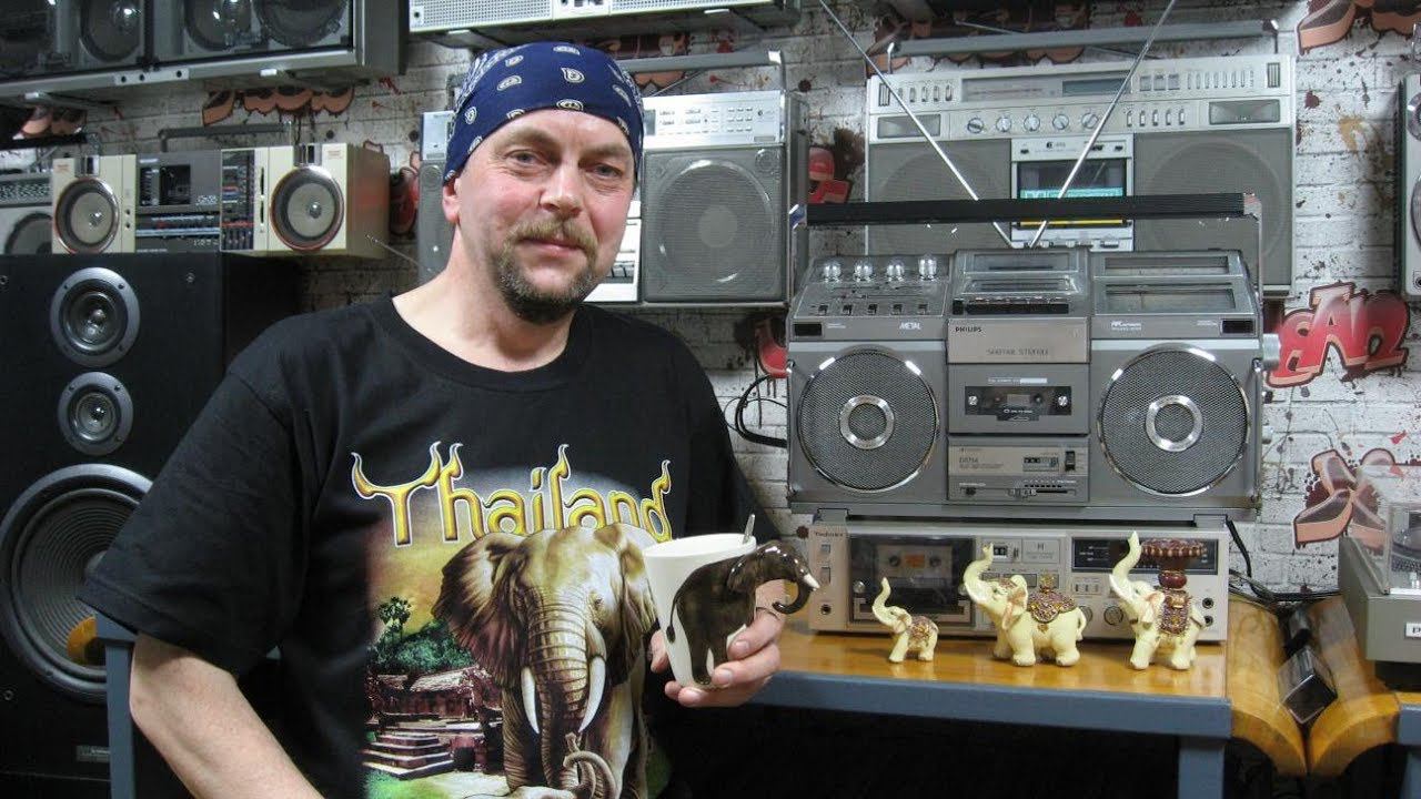 Шоу со слонами - PHILIPS D8714 смотреть онлайн