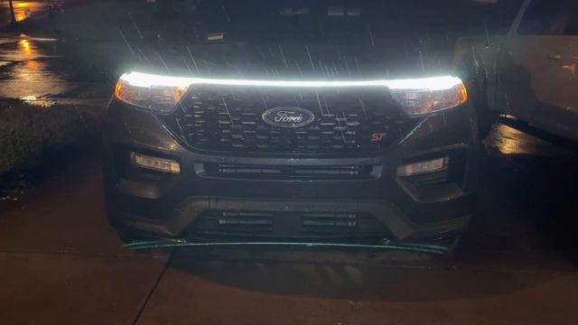 2023 Ford Explorer ST LED hood strip - night video смотреть онлайн