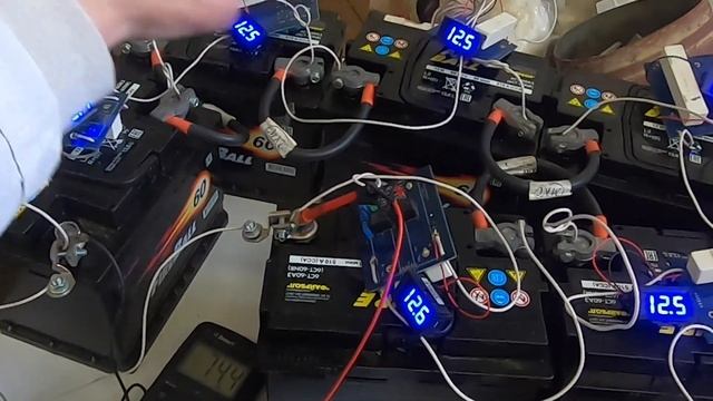 Розетка с постоянным током, что сможет работать от аккумулятора? смотреть онлайн