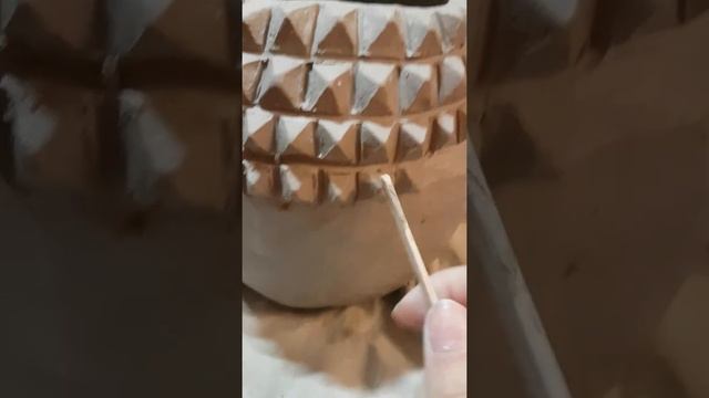 Керамика. Горшок для цветов имитация "Ананас" смотреть онлайн