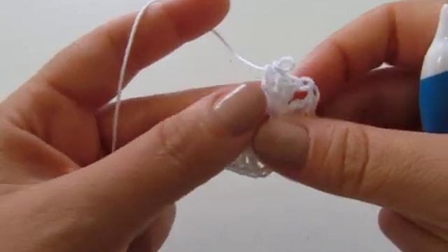 #013 Класическо бабино квадратче на една кука (Crochet Classic Granny Stitch Tutorial)