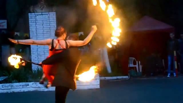 Открытие лета 2016 Алчевск Парк Победы Viṣṇu Kānti фаер танец смотреть онлайн