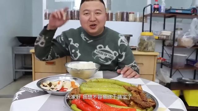 15斤五花肉，阿强秘制“红烧肉”，肥而不腻大口吃肉真过瘾｜Mukbang【cram阿强】 смотреть онлайн