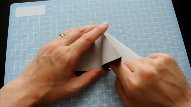 【折り紙2枚】大人気ディズニー映画のシンボルマーク『ライオンキング』の折り方 How to make The Lion King with origami.【Disney】 смотреть онлайн