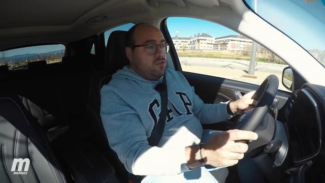 ¿Los mejores SUV híbridos? | Comparativa Hyundai Tucson Vs. Ford Kuga | Análisis y opinión смотреть онлайн