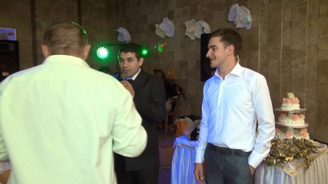 Ресторан Украли невесту смотреть онлайн