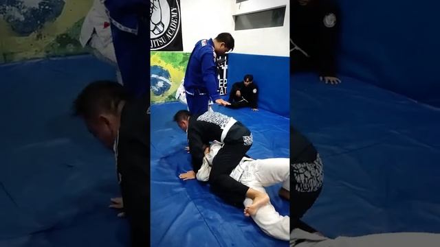 BELAJAR BRAZILIAN JIU JITSU - KELAS FUNDAMENTAL , SHAKA BJJ ACADEMY SURABAYA
