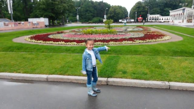 Парк Сокольники . Москва. Гуляем. смотреть онлайн