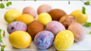 Красим ЯЙЦА на ПАСХУ 2022 Без ХИМИИ и Красителей - 5 Идей как ОРИГИНАЛЬНО Покрасить ЯЙЦА на ПАСХУ