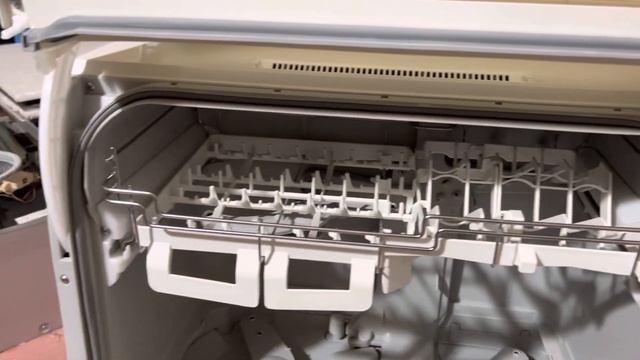 máy Rửa bát nội địa nhật panasonic TR9 . Date 2017 .. Như mới . kính các Cụ. 0988864456 смотреть онлайн