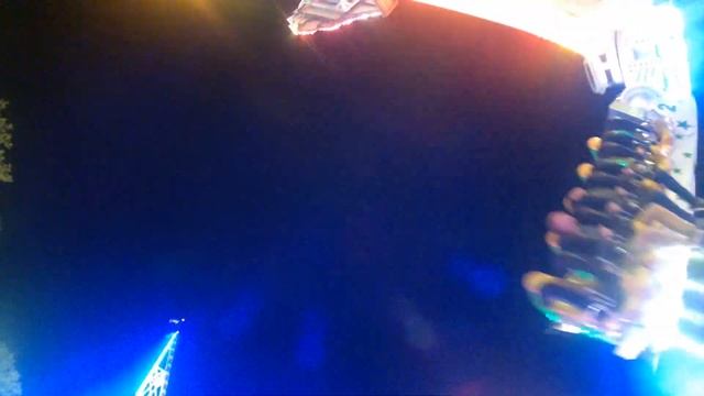 Drop Zone vue de dessous Foire aux plaisirs Bordeaux octobre 2015. смотреть онлайн