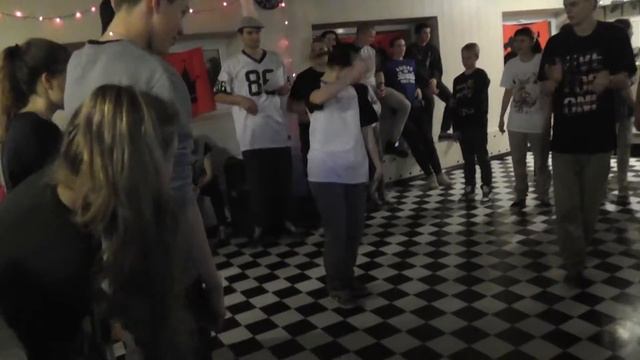 ВЕЛИКИЙ НОВГОРОД 8 декабря 2013 г БАТАЙ DANCE ITs ME ФИНАЛ смотреть онлайн