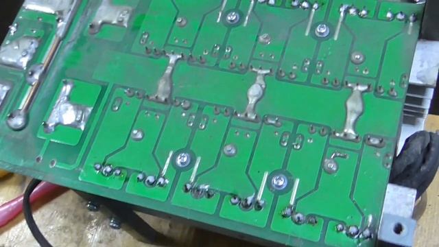 Полуавтомат AuroraPRO OVERMAN 180. Замена транзисторов. смотреть онлайн