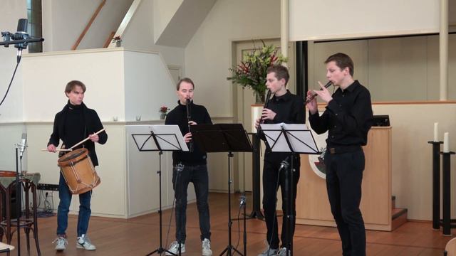 Renaissance dances: Allemande & Saltarello Poussinghe - Recorder ensemble смотреть онлайн