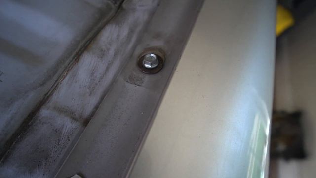 R33 GT-R WIDE FRONT FENDER INSTALL! смотреть онлайн