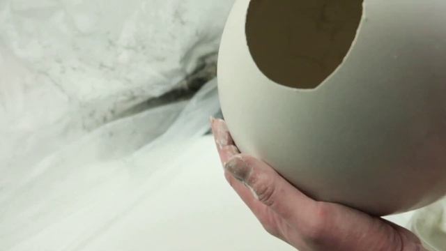 Стильные вазы из гипса,цемента и воздушных шариков!Простой и быстрый декор! Своими руками! смотреть онлайн