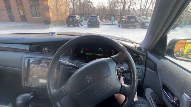Работа кнопки start stop Toyota crown Majesta 150 смотреть онлайн