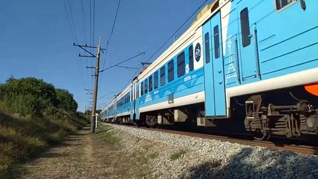 Электропоезд ЭД4М-0496 сообщением Симферополь-Пассажирский - Севастополь смотреть онлайн