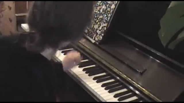 Piano technique: G Chromatic Scale смотреть онлайн