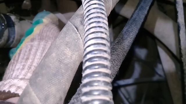 Замена термостата и установка Электроподогревателя двигателя 21114 на ваз 2110 часть 1 смотреть онлайн