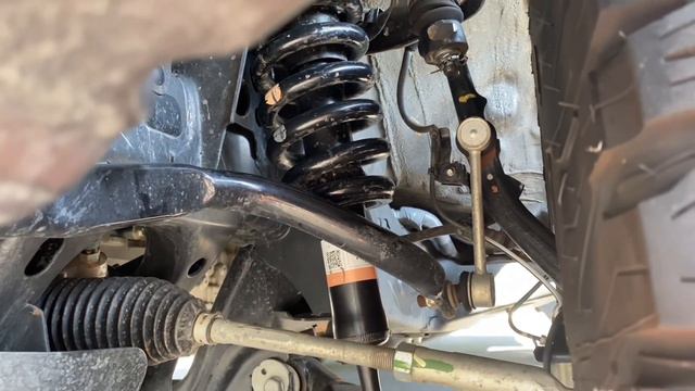 2 inch front lift on my Toyota Tacoma смотреть онлайн