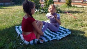 Учимся качать пресс детям