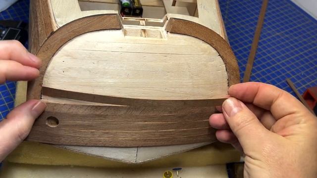 Part 13 - Stern 2nd Planking: Amati Italian RUNABOUT (Riva Aquarama) смотреть онлайн