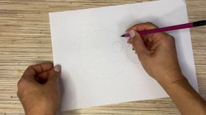 Как нарисовать круг без циркуля. Несколько крутых способов