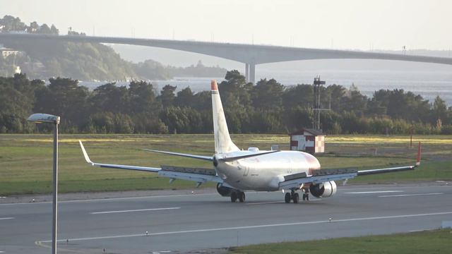 Norwegian (Aleksis Kivi Boeing Liver 737-8JP LN-ENQ) from Oslo lufthavn to Kjevik lufthavn смотреть онлайн