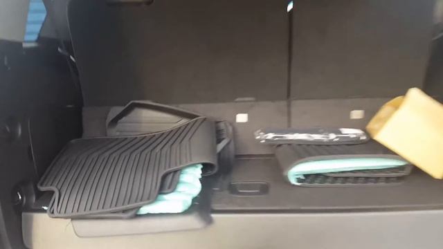 2017 Chevrolet Tahoe Permier смотреть онлайн