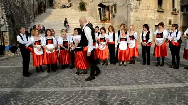 Ballo Di Gruppo-Tarantella -Pulcinella-Coreo Marina Dance RBL Tutti Pazzi Per Il Ballo