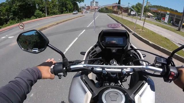 Teste Ride com a nova Honda Sahara 300 смотреть онлайн