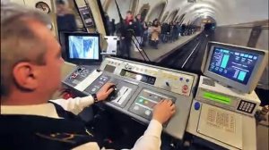 Почему не стоит идти работать машинистом метро | Рассказ бывшего работника