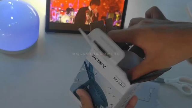 ☁️ 언박싱 ☁️ 소니 SRS-XB13 무선 스피커 ( 파란색 ) смотреть онлайн