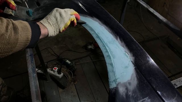 Как убрать коррозию с кузова. Ремонт сквозной коррозии. Простой способ Без сварки смотреть онлайн