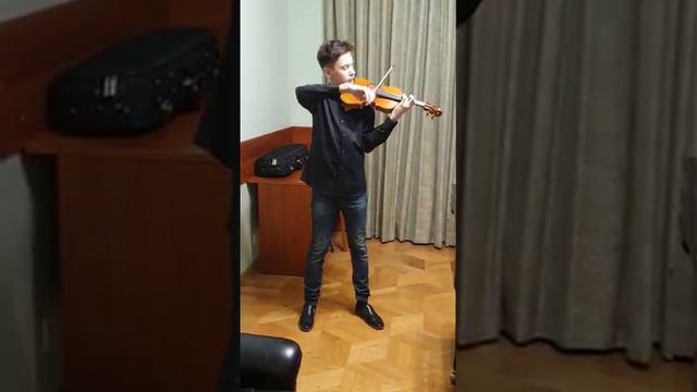 Н. Паганини. Вариации на одной струне G на тему из оперы Дж. Россини "Моисей" смотреть онлайн