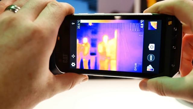 CAT S60 hands on - MWC 2016 смотреть онлайн