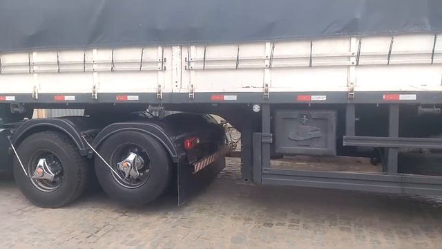 Volvo FH 380 LINDO demais. O TOP DAS BRS смотреть онлайн