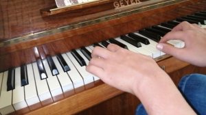 "Тонкая рябина" (русская народная) на пианино