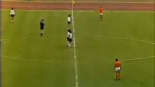 West Germany 2 - 1 Netherlands - World Cup 1974 - Final (West Germany champion) смотреть онлайн