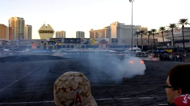 Vaughn Gittin Jr. 2015 RTR Formula Drift Sema 2014 смотреть онлайн