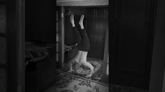 Хочешь жить лучше - тогда стабильность это плохой путь .Иди в новое ,рискуй ,пробуй ! #мотивация смотреть онлайн