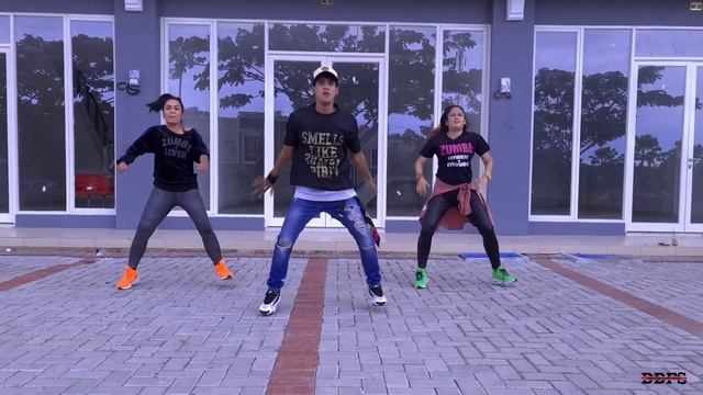 Tik Tak Tik Tok - Bachata / Dembow | Mega Mix 80 | ZUMBA | FITNESS | At Balikpapan