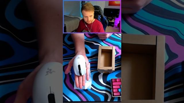 Razer Orochi V2 Unboxing in Under a Minute! #shorts смотреть онлайн