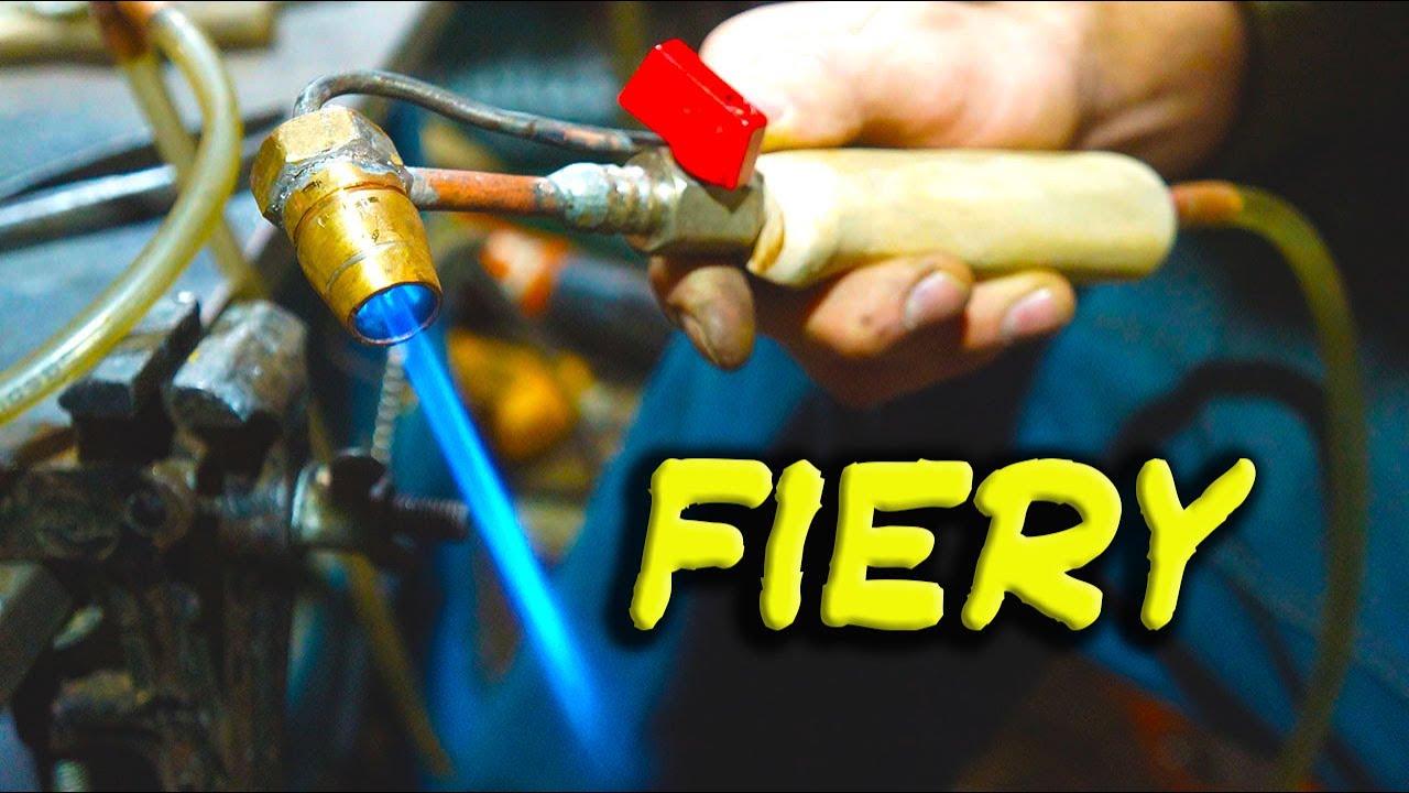 Бензиновая МОЩНАЯ горелка! Горелка просто огонь! Идея взята с канала Всё Могём.mp4 смотреть онлайн