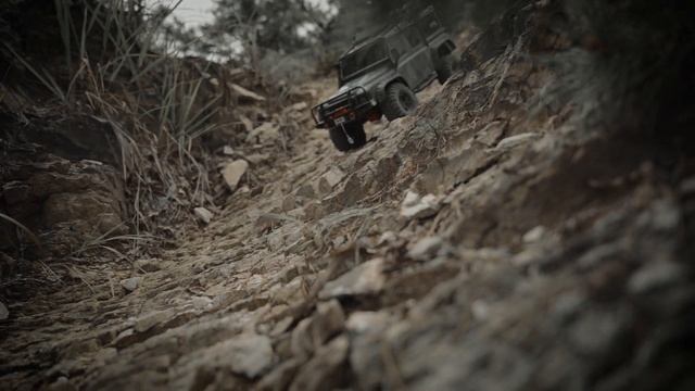 1/10 RC카 Traxxas TRX-4 Land Rover Defender Rock Crawling Driving смотреть онлайн