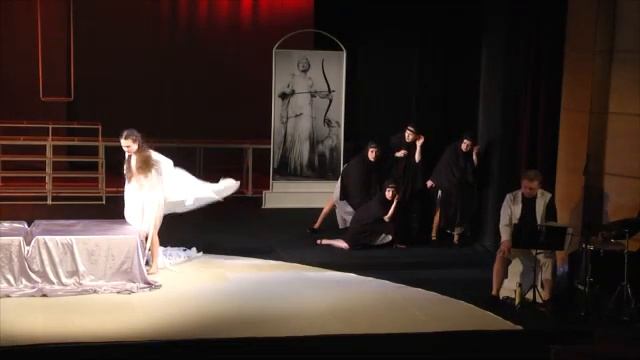 Греческий культурный центр. Спектакль «Ипполит» смотреть онлайн