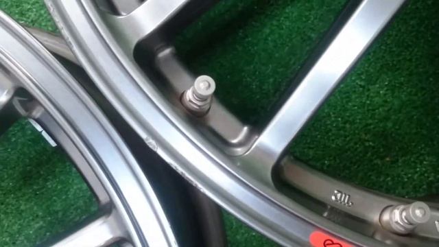 98 ENKEI GTC01 19x8.5j 22 PCD 5x114.3